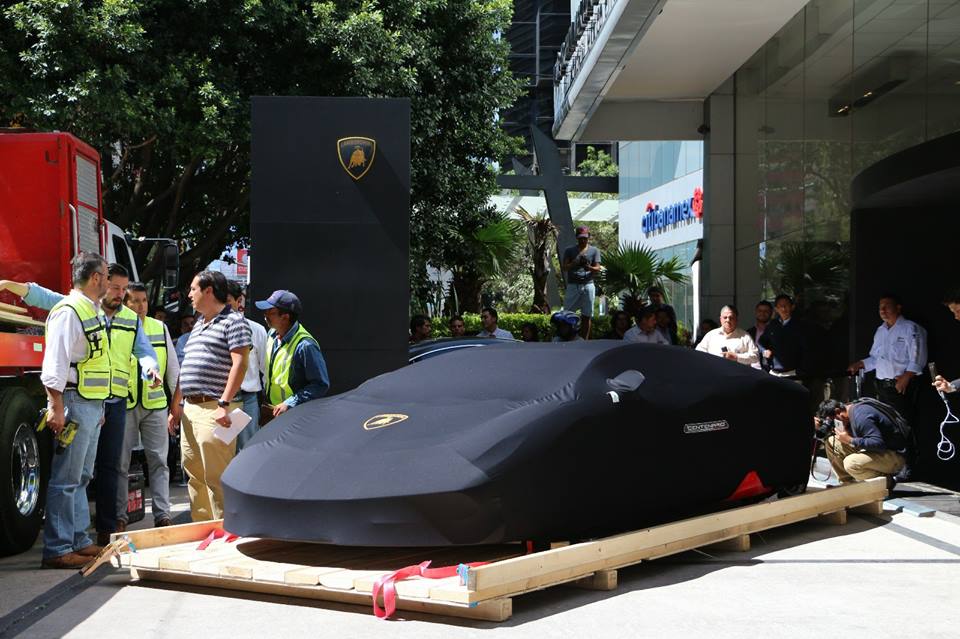 Este es el primer Lamborghini Centenario en México - Pepe Maqueo